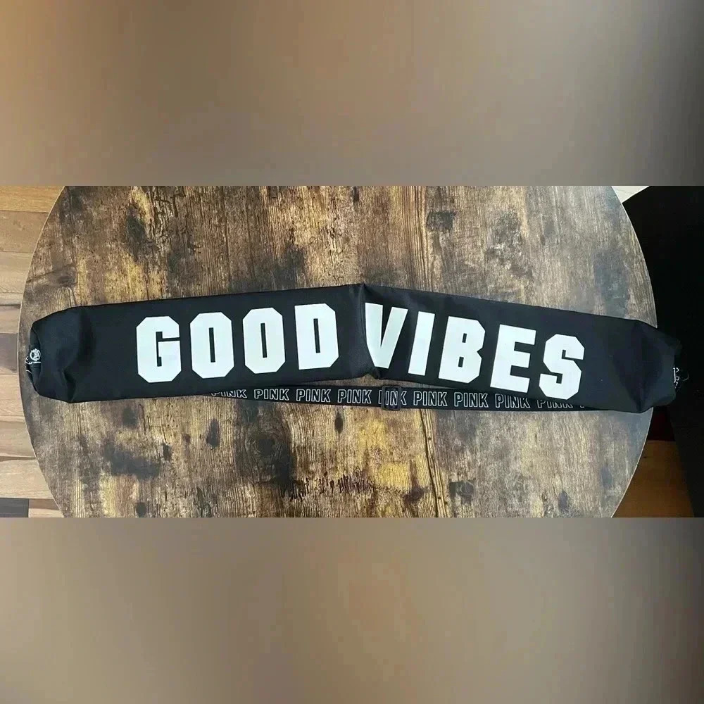 PINK by Victoria’s Secret | “Good Vibes” can sleeve/yoga mat sling carrier - Picture 3 of 10